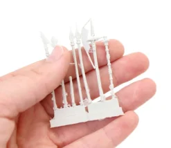 30 Armes médiévales à peindre de 1 à 4.5 cm modélisme