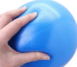 3 Ballons colorés 23 cm souple