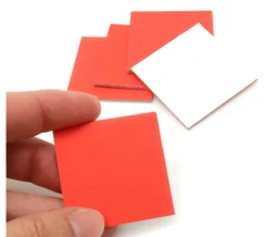 24 carrés 4 x 4 cm carton rigide rouge/blanc vierge tuiles à personnaliser