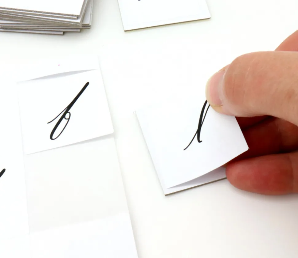 48 Carrés autocollants blancs 35 mm étiquettes