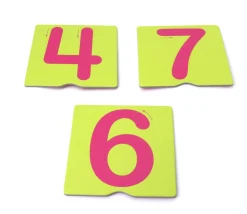 23 cartes tactiles relief tracés, nombres et signes mathématiques