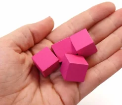 20 Cubes roses en bois de 1.6 cm