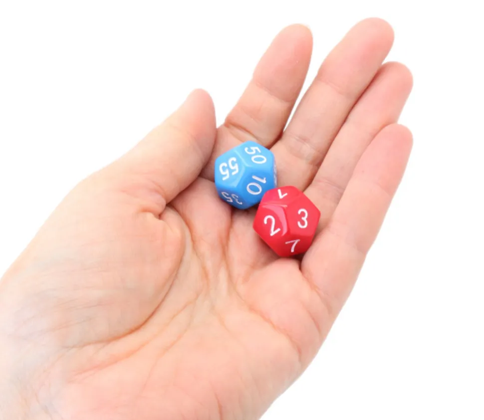 2 dés 12 faces Temps : 1 dé heure et 1 dé minute