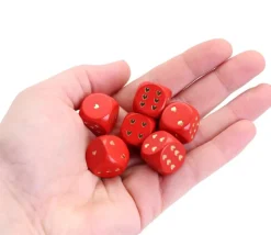 10 Dés à jouer coeurs amour en bois