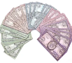 150 faux billets de banque centrale de Waldorg