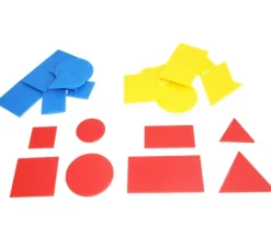 24 formes géométriques triangle, rectangle, carré, rond en 3 couleurs