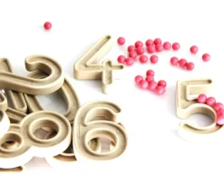 10 Grands chiffres en relief 7.5 cm avec billes
