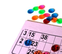 2500 Jetons 15 mm transparents colorés pour loto ou bingo