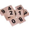 10 jetons bois 0 à 9 carrés et numérotés
