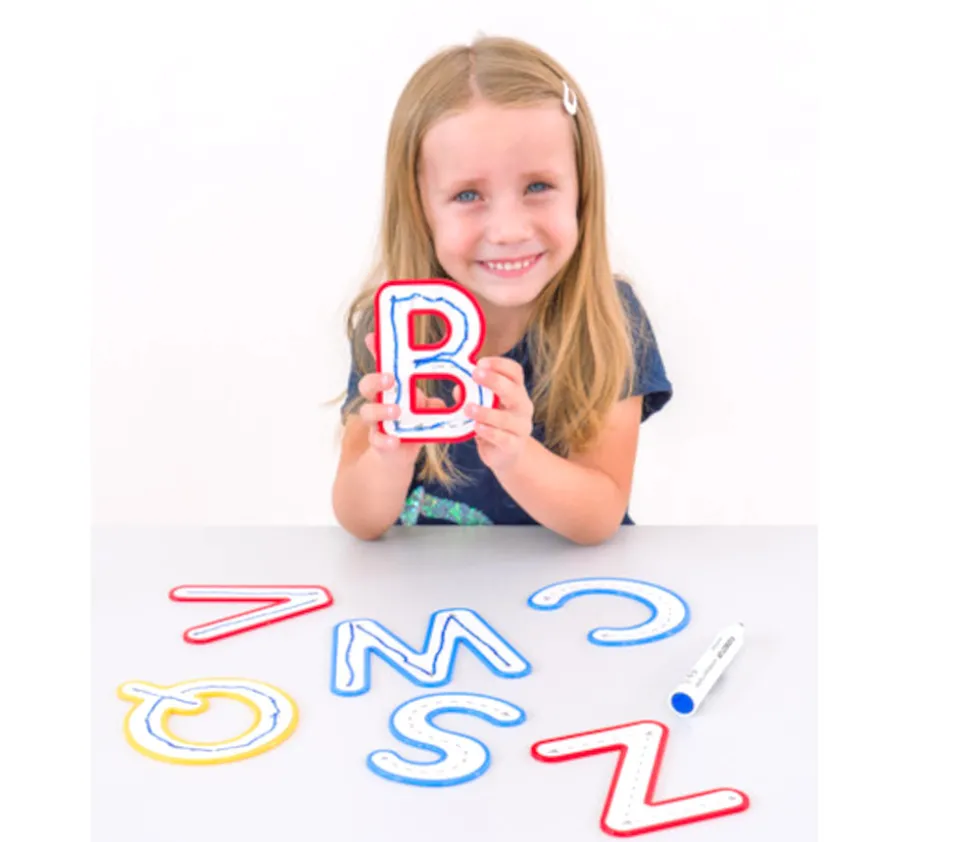 26 lettres de traçage - majuscule effaçable 11.5 cm