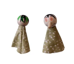 5 Marionnettes pour doigts en tissu et bois