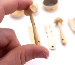 10 miniatures en bois ustensiles cuisine