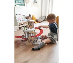 25 panneaux de signalisation en bois (hauteur 10.8 cm)