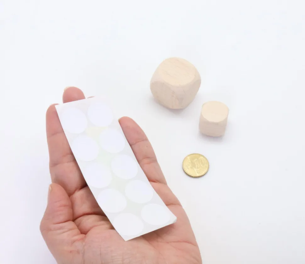 8 pastilles autocollantes blanches 30 mm