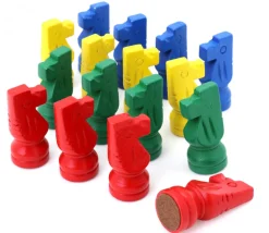 16 petits chevaux en bois - pions de jeux 4 cm
