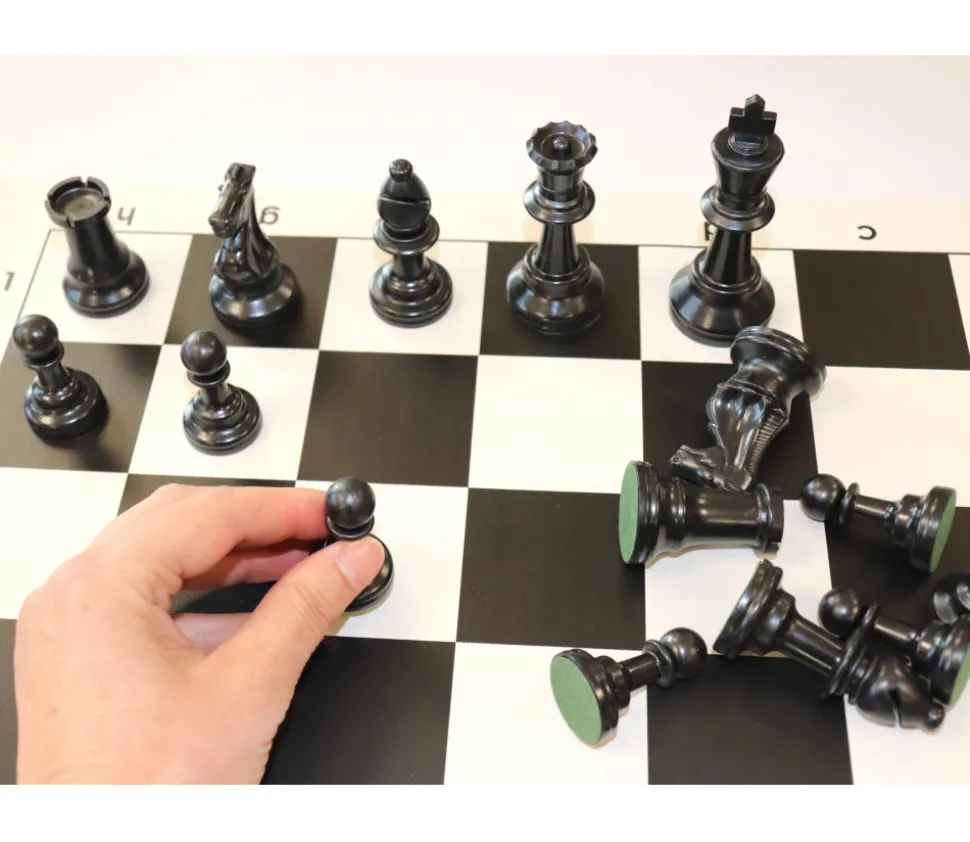 32 Pièces échecs plastique 97 mm taille T5 LESTE + 2 dames