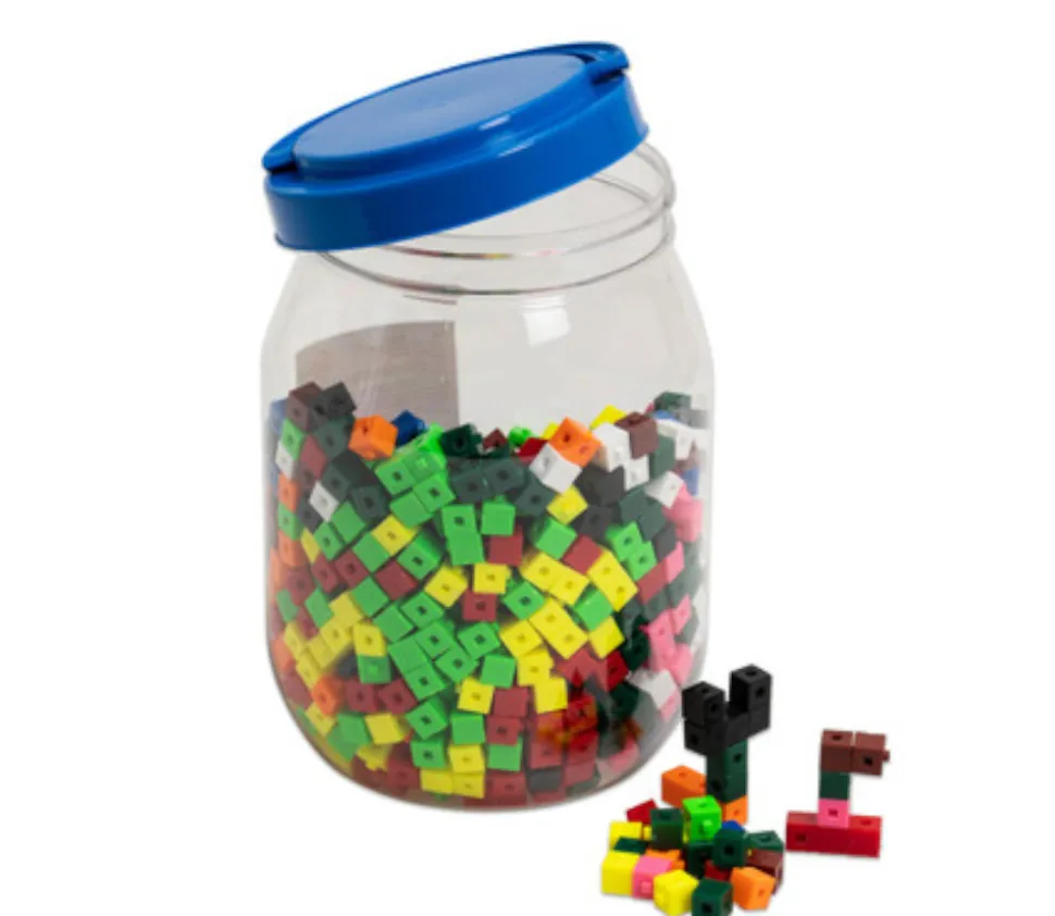 1000 pions cubes multicolores emboîtables 1 cm clipsables