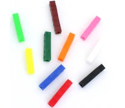 1000 pions cubes multicolores emboîtables 1 cm clipsables