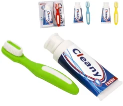 2 pions Gommes : 1 Brosse à dents + 1 tube de dentifrice