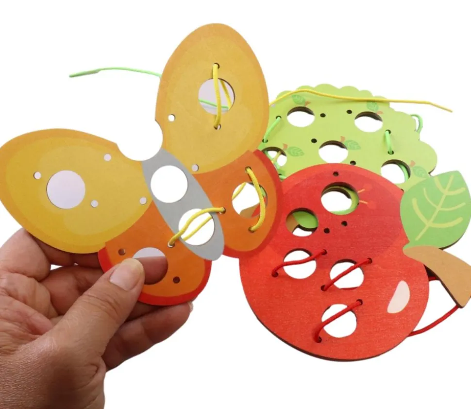 3 tableaux jeux de laçage bois verger