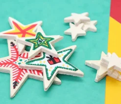 11 étoiles bois plates différentes tailles de 2.3 cm à 7.5 cm neutres