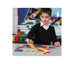 Boite 60 formes géométriques à plat épaisseur, taille et couleur, version standard