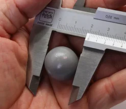 Boule 2 cm couleur gris en bois - bille hêtre diamètre 20 mm