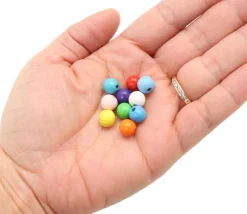 Boule percée de 8 mm en bois- Mini perle trou 2.5 mm