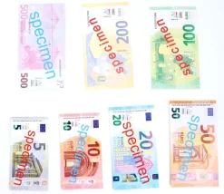 Caissette avec 290 pièces et billets euros factices de jeux