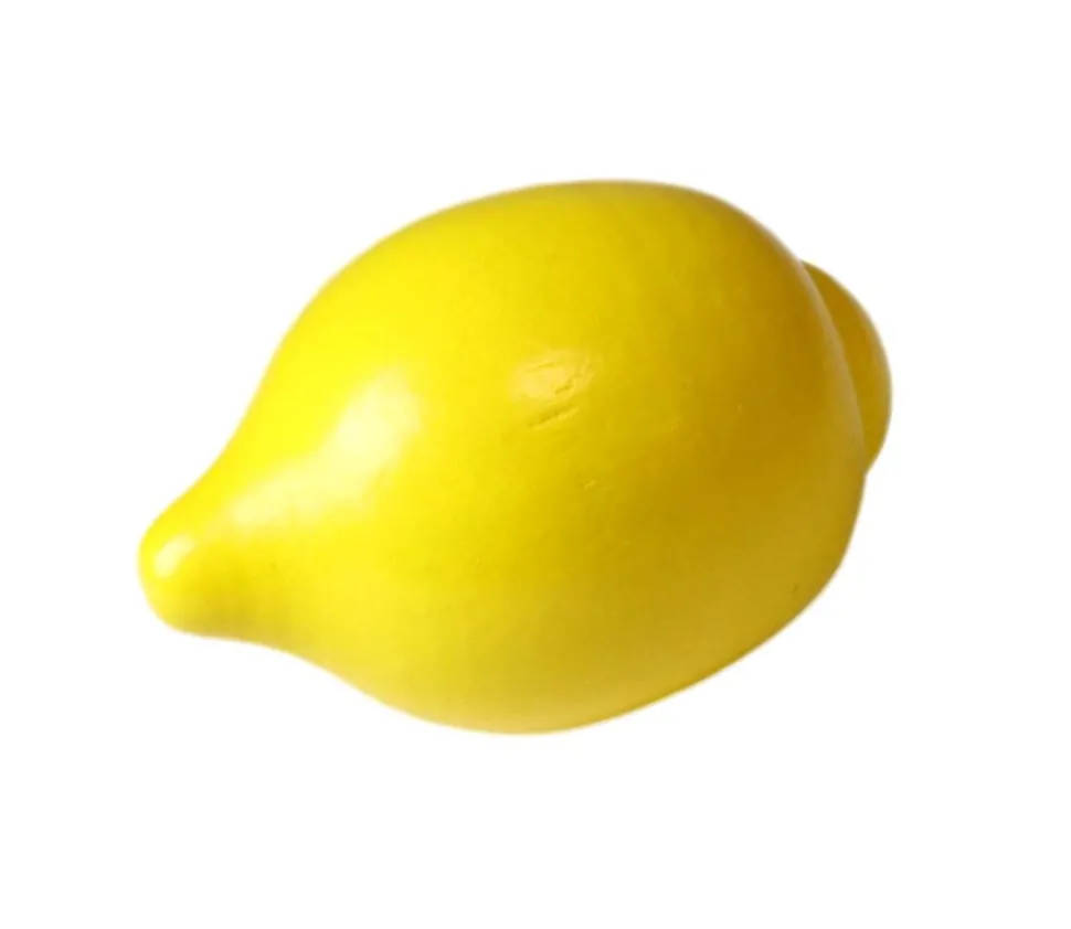 Citron jaune en bois 5 x 3,3 cm jouet fruit