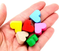 Coeur en bois pion de 2 x 1.7 cm à l'unité