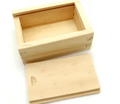 Coffret bois avec glissière 10 x 7 x 4 cm pour accessoires jeux