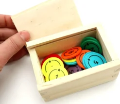 Coffret bois avec glissière 10 x 7 x 4 cm pour accessoires jeux