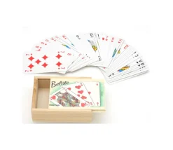 Coffret bois belote 10.5 x 7.6 x 3.4 cm avec jeu cartes sans jetons