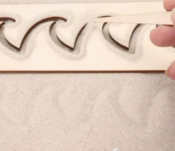 Coffret de traçage 12 pochoirs en bois Montessori