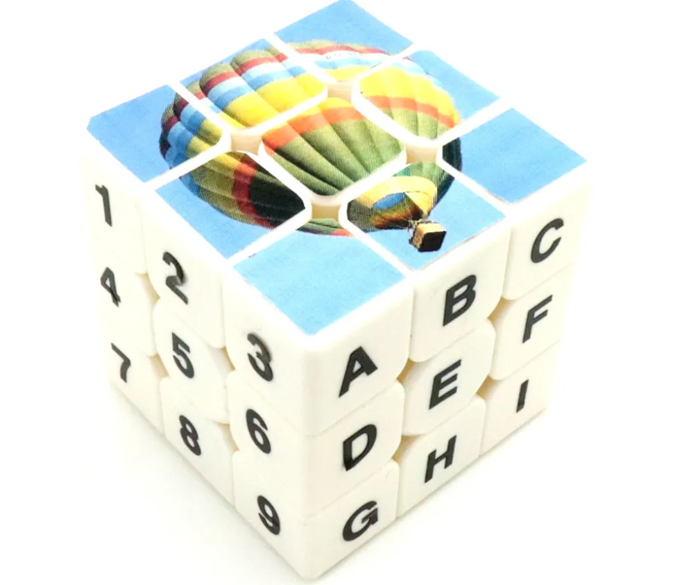 Cube magique blanc 5.5 cm à personnaliser jeu de patience 6 faces 3x3x3