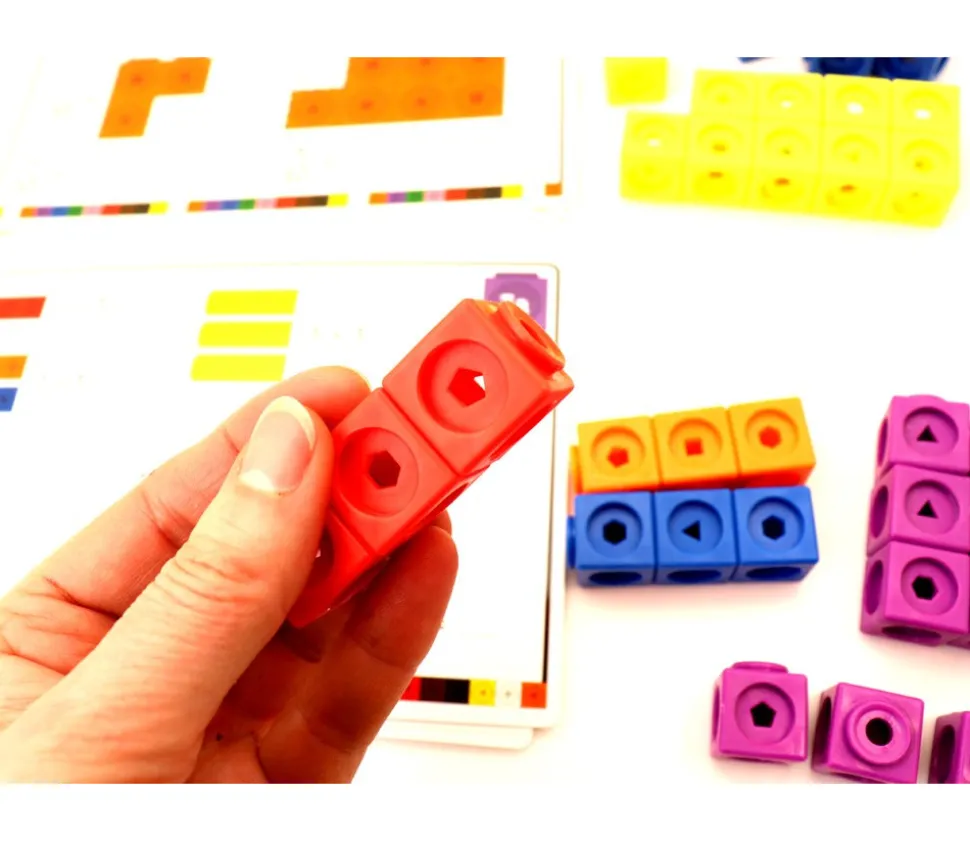 Cubes Math - set activités - 100 cubes + 15 fiches