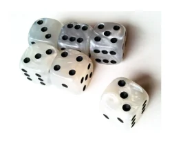 Dé à jouer blanc nacré 16 mm