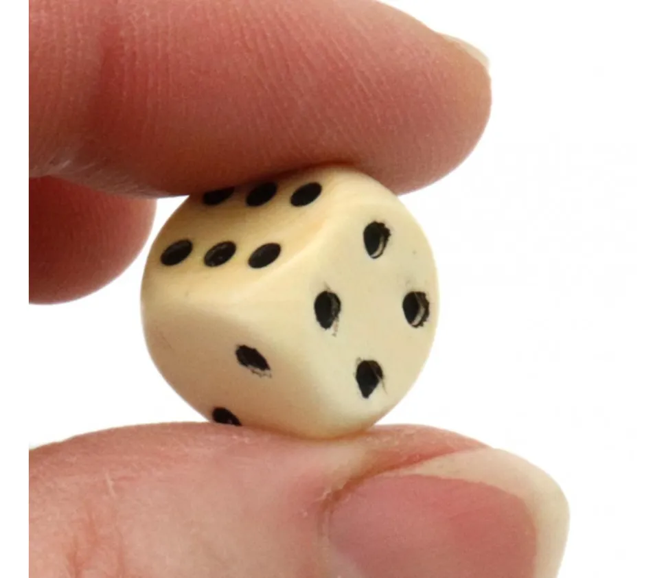 Dé bois 18 mm en buis de 1 à 6 pour jeu de société - France