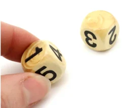 Dé chiffres 12345 Neutre en bois 16 mm buis