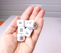 Dé chiffres romains I,II,III,IV,IV,V