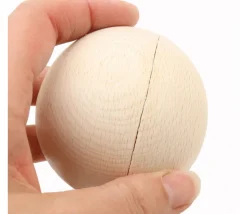 2EME CHOIX : Lot de 4 boules en bois de 8 cm avec défauts