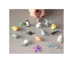 Figurine mini mini grand requin blanc 15 x 34 x 12 mm