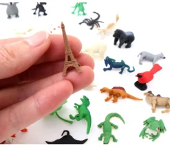 Figurine mini mini Tour Eiffel pion - H 3.6 cm