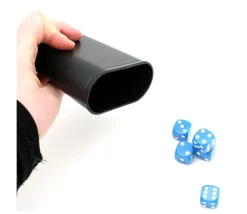 Gobelet ovale pour lancer de dés 80 x 40 x 80 mm à l'unité