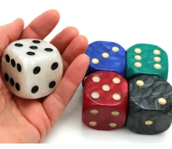 Grand Dé 36 mm nacré très lisible pour jeux à l'unité (couleur au hasard)