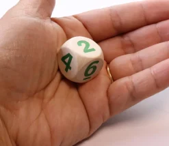 Gros dé CHIFFRES 123456 en bois de 2 cm