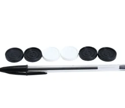 Jeton jeu noir ou blanc plastique Ø 2.3 cm modèle B à l'unité