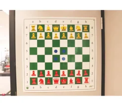 Jeu d'échec mural repositionnable complet pour démonstration