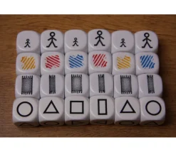 Lot 4 dés attributs : grandeur, épaisseur, forme et couleur - 22 mm